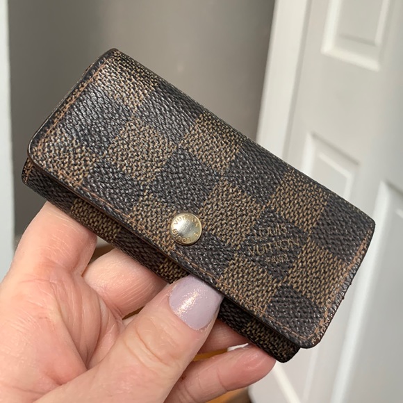 2007 authentic Louis Vuitton DE 4-ring key pouch - Picture 1 of 16